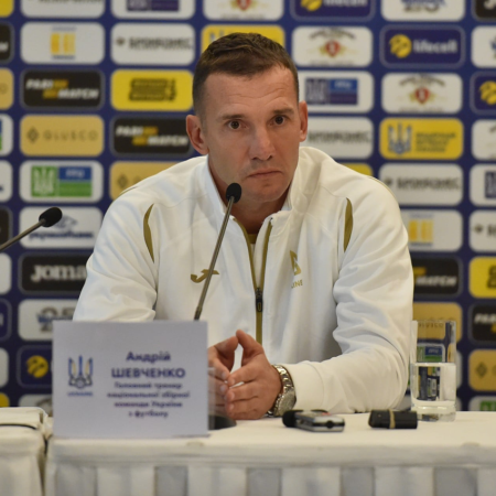 Андрей Шевченко: «У Сватка будет шанс выйти с первых минут или же на замену»